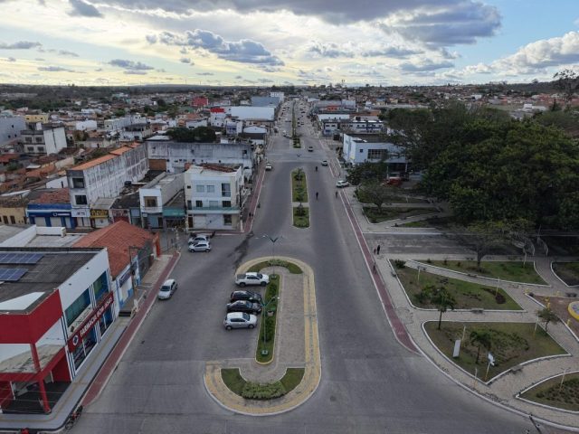 Av Joel Modesto